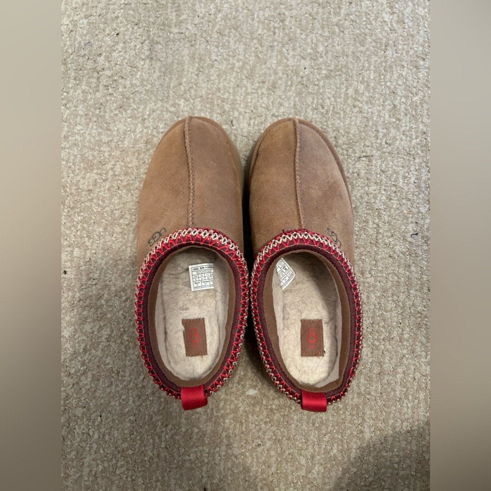 UGG Tazz Women’s Platform Slipper